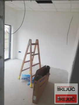 Empty room during construction work with a wooden ladder. - image 4