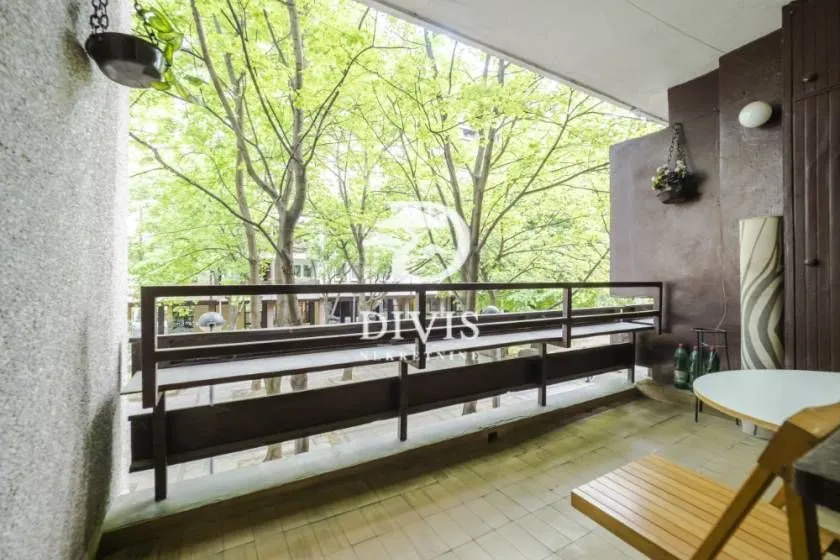 Prodaja, četvorosoban stan, 98m², Novi Beograd Sve Podlokacije, Beograd