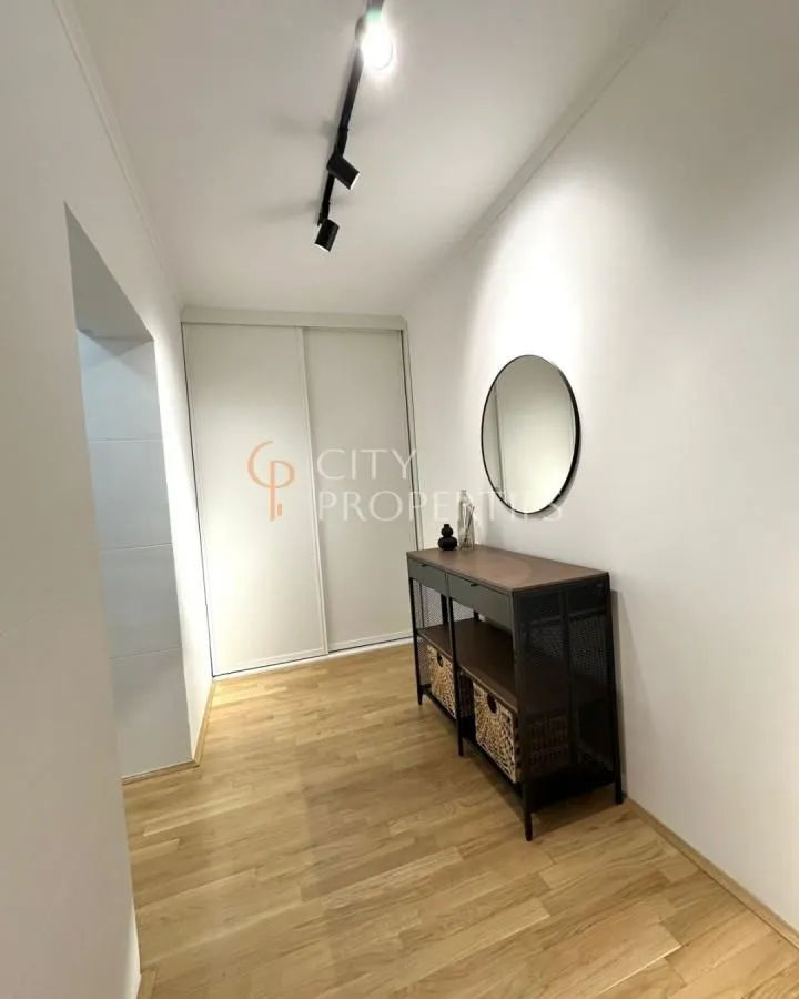 Izdavanje, stan, 52m², Centar, Podgorica