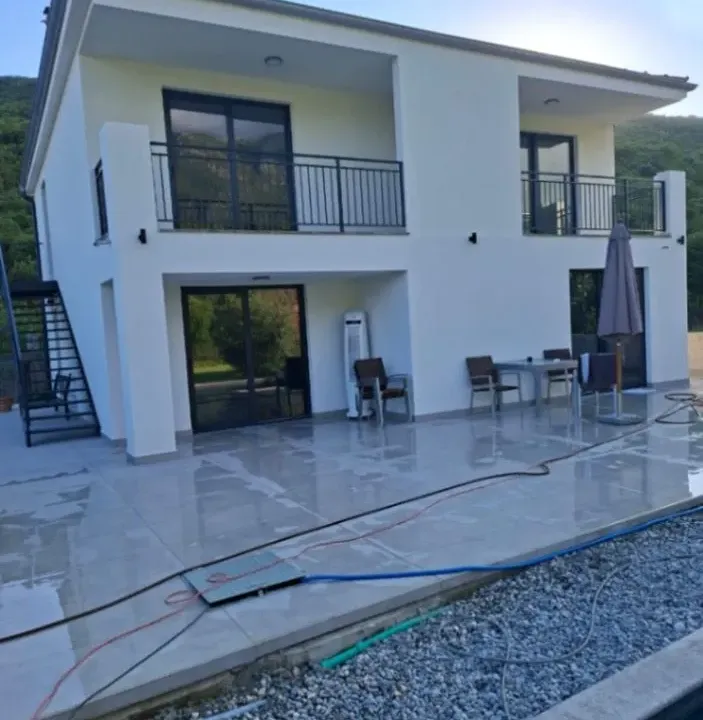 Sale, house, 160m², Lastva Grbaljska, Kotor