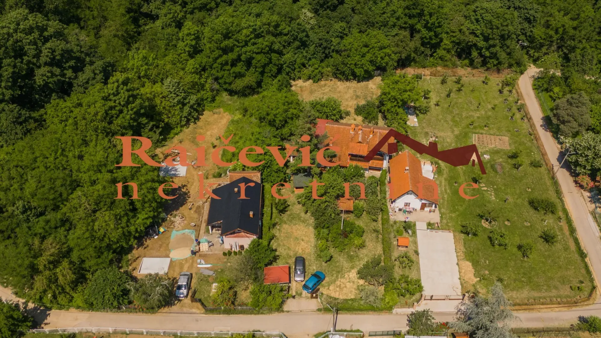Prodaja, kuća, 196m², Arnajevo, Barajevo