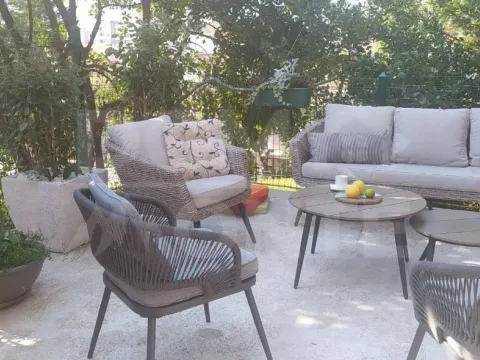 Rent, three bedroom apartment, 110m², Tivat, Crna Gora - image 10