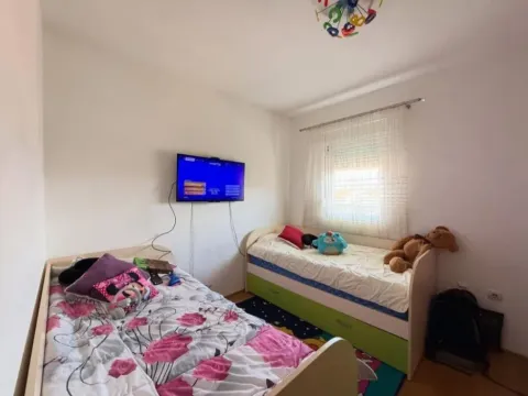 Prodaja, dvosoban stan, 68m², Stari Aerodrom, Podgorica - image 10