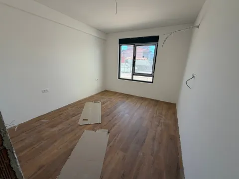 Sale, two bedroom apartment, 74m², Bjeliši, Bar - image 6