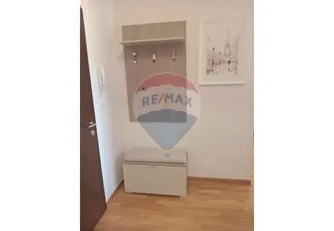 Izdavanje, jednosoban stan, 42m², City Kvart, Podgorica - image 3