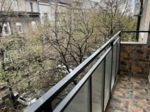 Izdavanje, trosoban stan, 60m², Neimar, Vračar Sve Podlokacije - image 8