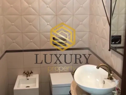 Rent, house, 230m², Bečići, Budva - image 4