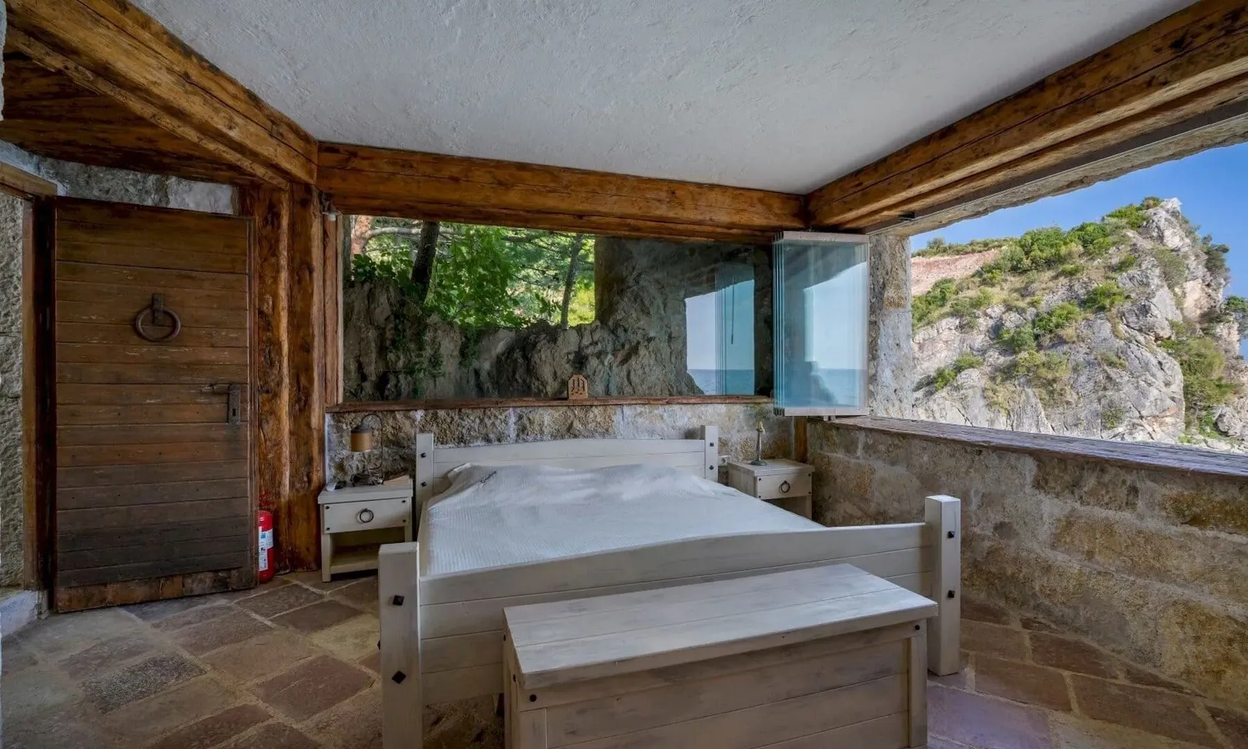 Sale, house, 200m², Reževići, Budva