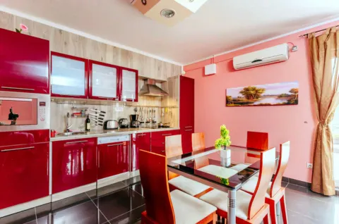 Sale, three bedroom apartment, 120m², Radanovići, Kotor - image 3