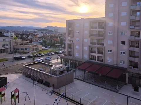 Izdavanje, stan, 46m², Stari Aerodrom, Podgorica - image 11