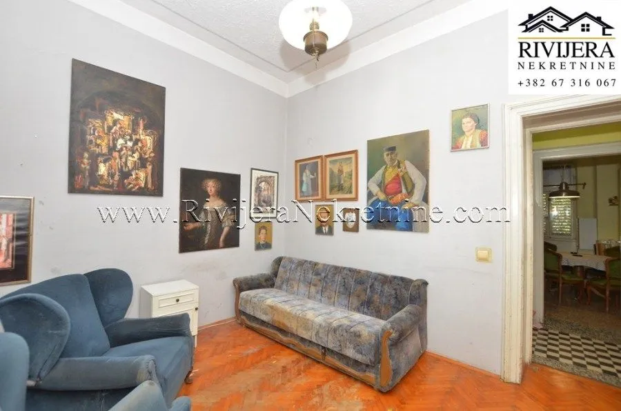 Prodaja, četvorosoban stan, 146m², Centar, Herceg Novi
