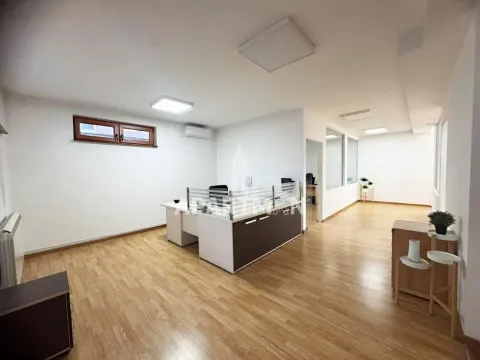 Izdavanje, poslovni prostor, 297m², Gradska Bolnica, Zvezdara Sve Podlokacije - image 3