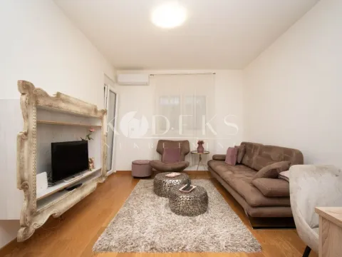 Rent, one bedroom apartment, 45m², New City, Podgorica - image 13