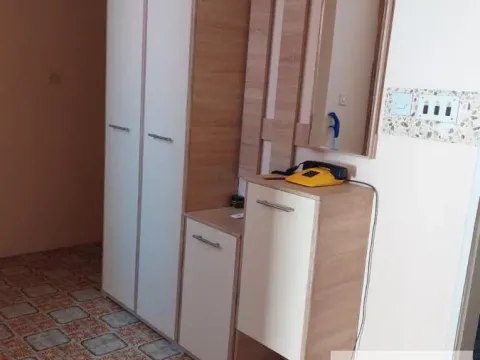 Prodaja, kuća, 200m², Novi Slankamen, Inđija - image 6