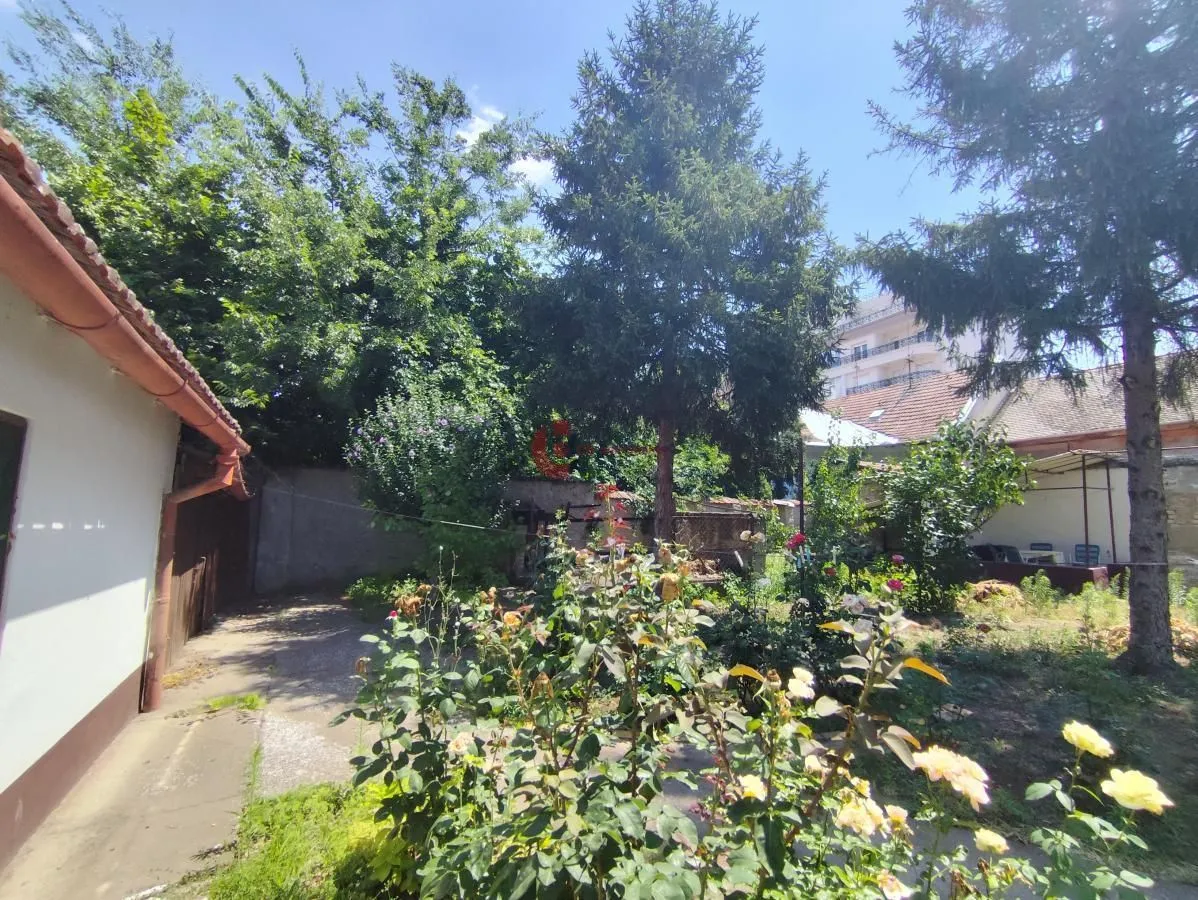 Sale, house, 206m², Centar, Subotica