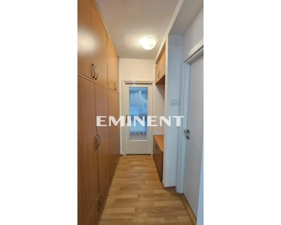 Rent, one bedroom apartment, 44m², Stari Grad, Beograd