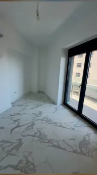 Sale, three bedroom apartment, 148m², Centar, Bar - image 2