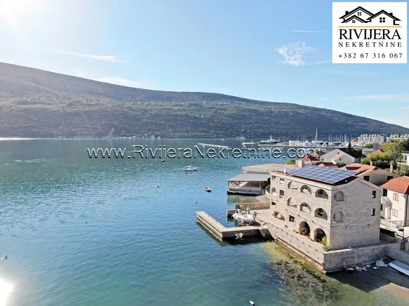Prodaja, kuća, 411m², Đenovići, Herceg Novi