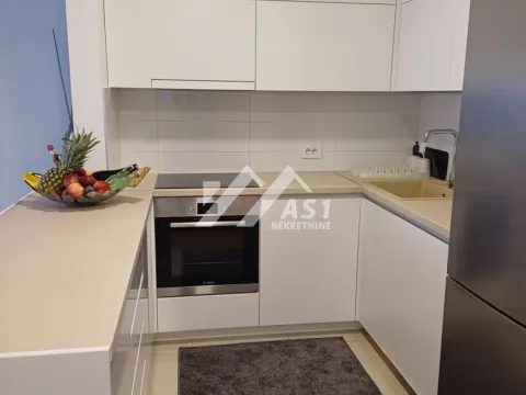 Rent, three bedroom apartment, 66m², Rotkvarija, Novi Sad Sve Podlokacije - image 4