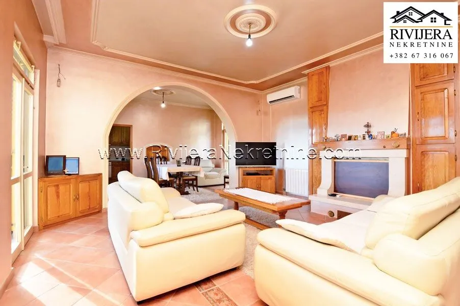 Prodaja, kuća, 320m², Bijela, Herceg Novi
