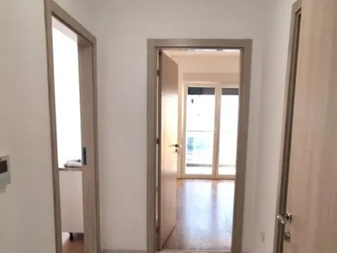 Rent, office space, 45m², Pobrežje, Podgorica - image 12