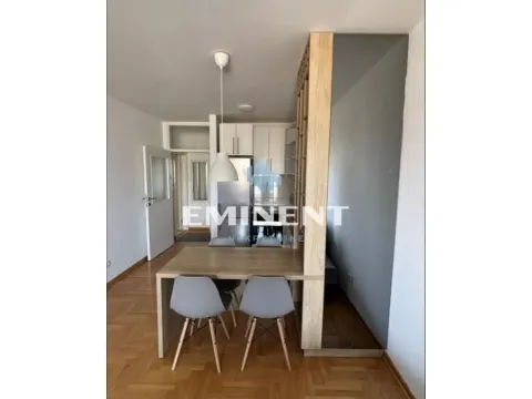 Izdavanje, dvosoban stan, 45m², Voždovac Sve Podlokacije, Beograd - image 4