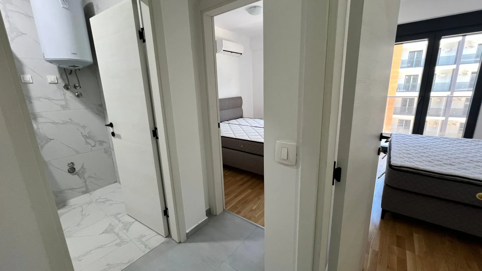 Izdavanje, dvosoban stan, 64m², Stari Aerodrom, Podgorica