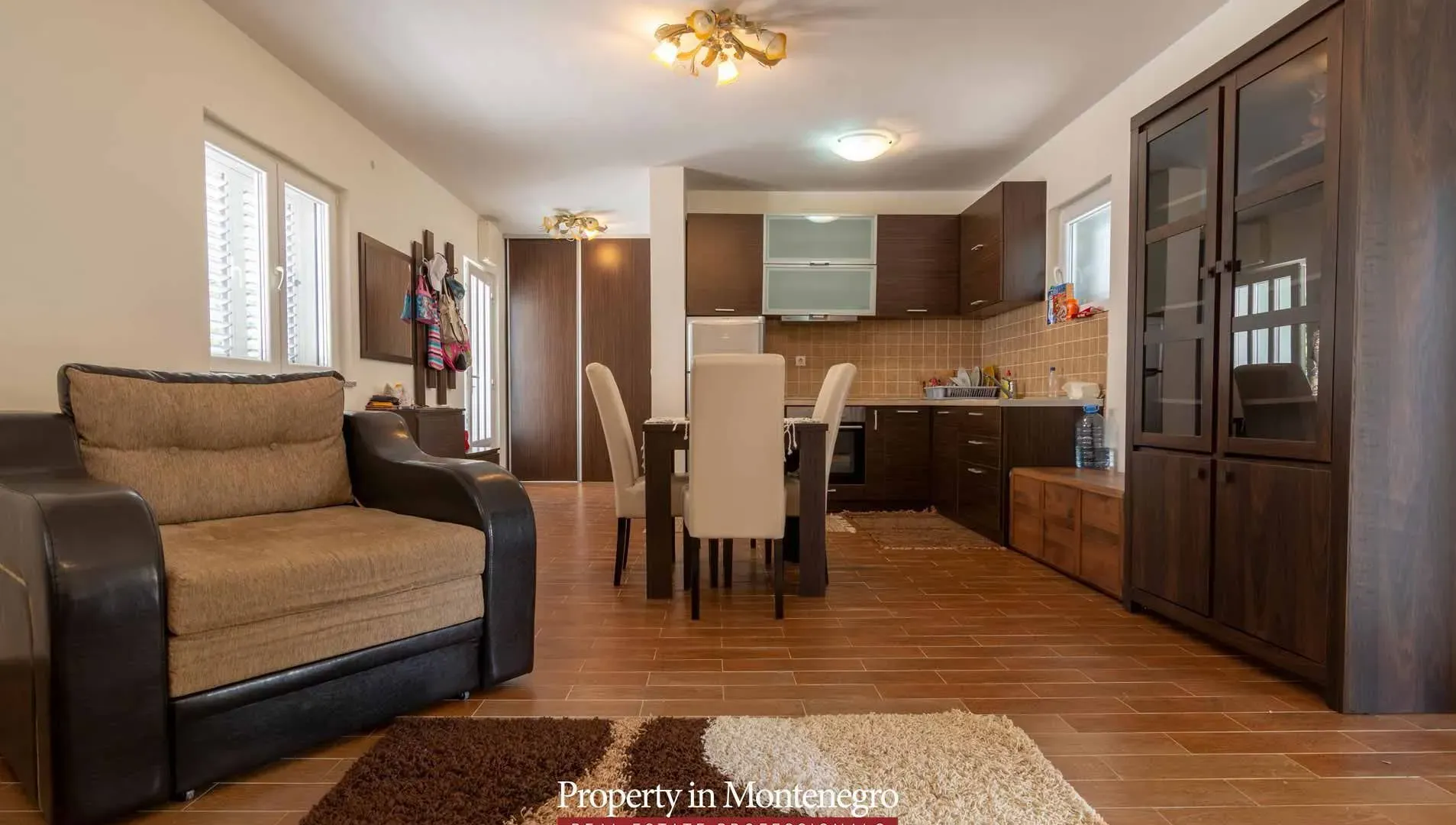 Prodaja, kuća, 267m², Mrčevac, Tivat