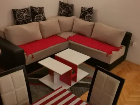 Three Bedroom Apartment for Rent, 43m2, Detelinara, Novi Sad, Novi Sad