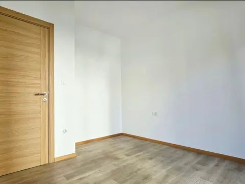 Izdavanje, jednosoban stan, 53m², New City, Podgorica - image 3