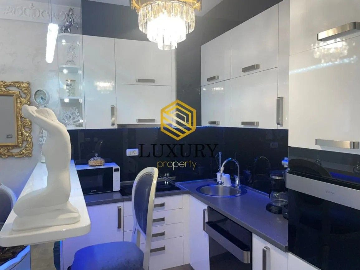 Izdavanje, jednosoban stan, 51m², City Kvart, Podgorica