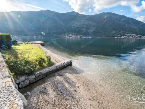 Prodaja, trosoban stan, 114m², Dobrota, Kotor - image 40