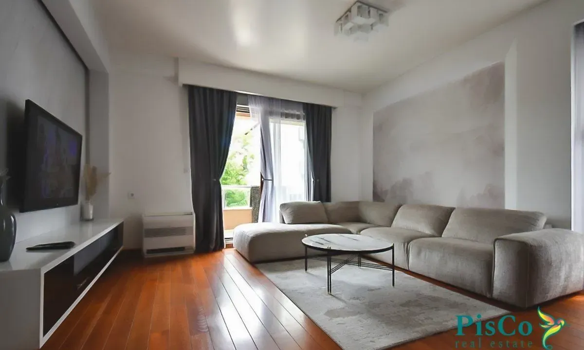 Izdavanje, dvosoban stan, 80m², Preko Morače, Podgorica