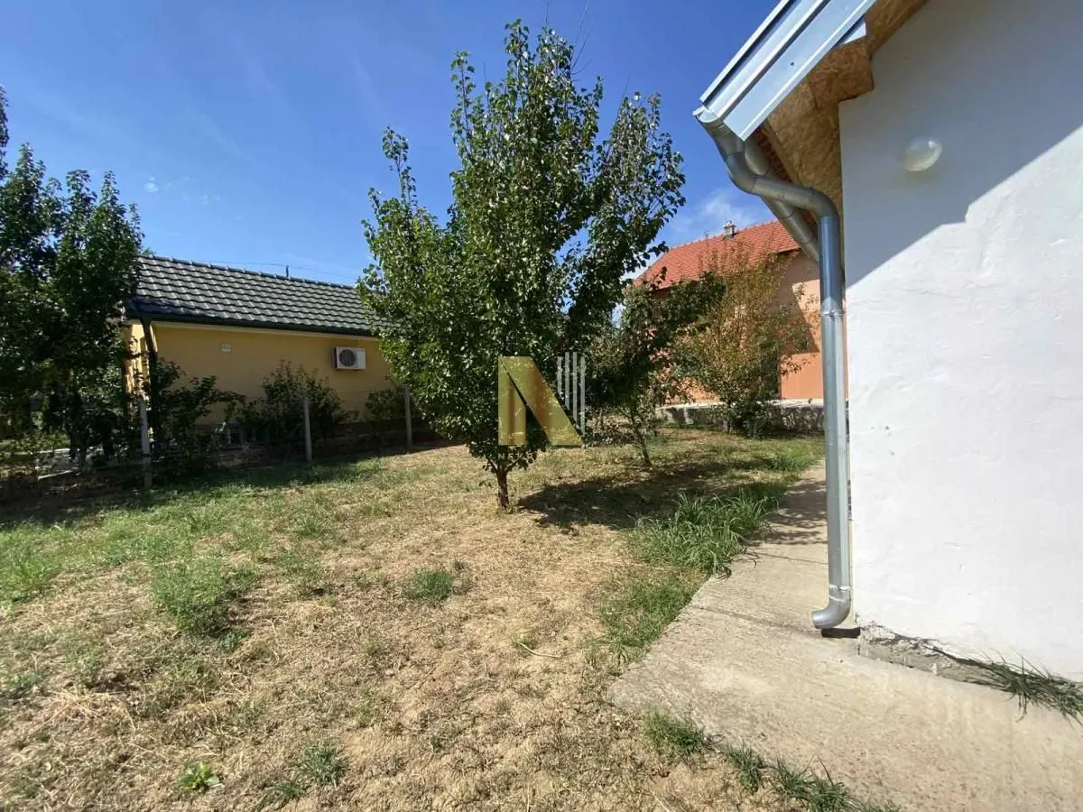 Prodaja, kuća, 105m², Petrovaradin, Novi Sad