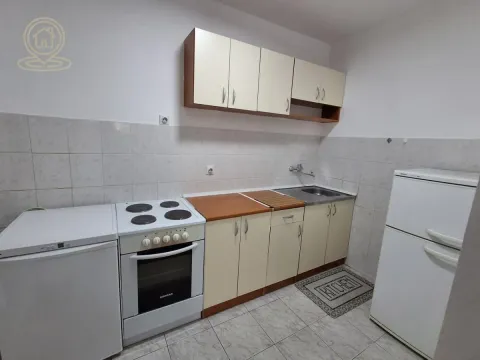Izdavanje, jednosoban stan, 42m², Sajmište, Novi Sad - image 4