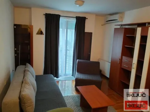 Rent, studio apartment, 27m², Centar, Novi Sad - image 8