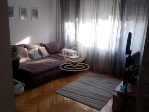 Stan in Južni Bulevar