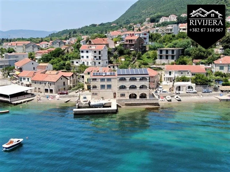 Prodaja, kuća, 411m², Đenovići, Herceg Novi