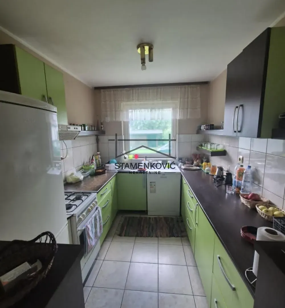Sale, house, 160m², Futog, Novi Sad Sve Podlokacije