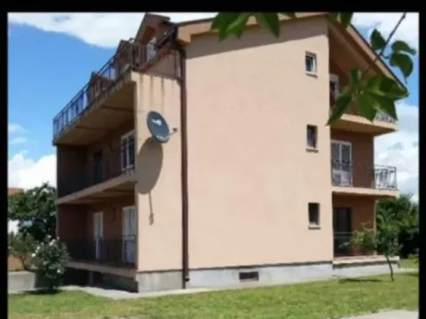 Prodaja, kuća, 485m², Donja Gorica, Podgorica - image 6