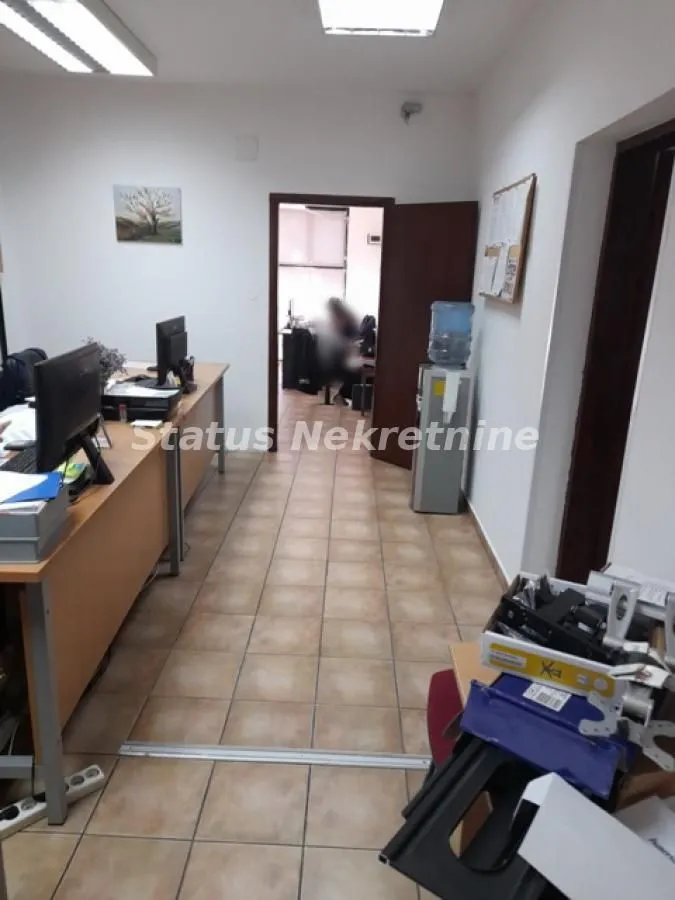 Sale, office space, 133m², Bulevar Evrope, Novi Sad Sve Podlokacije