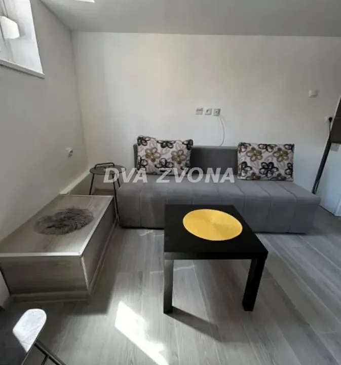 Prodaja, garsonjera, 16m², Centar, Novi Sad