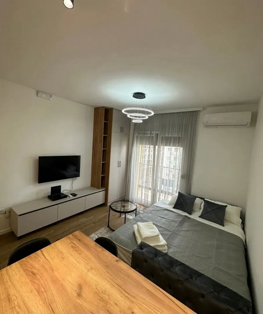 Prodaja, garsonjera, 26m², Pobrežje, Podgorica