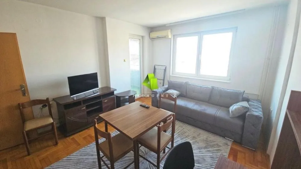 Rent, one bedroom apartment, 38m², Medijana, Niš