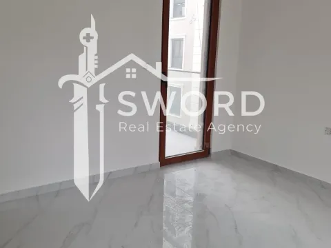 Sale, two bedroom apartment, 79m², Šušanj, Bar - image 2