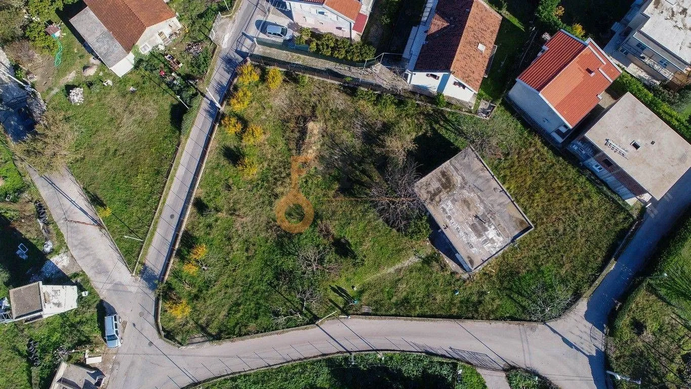 Prodaja, plac, 2024m², Bar, Crna Gora