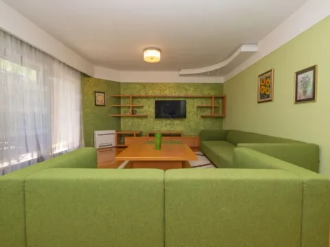 Prodaja, trosoban stan, 137m², Centar, Podgorica - image 8