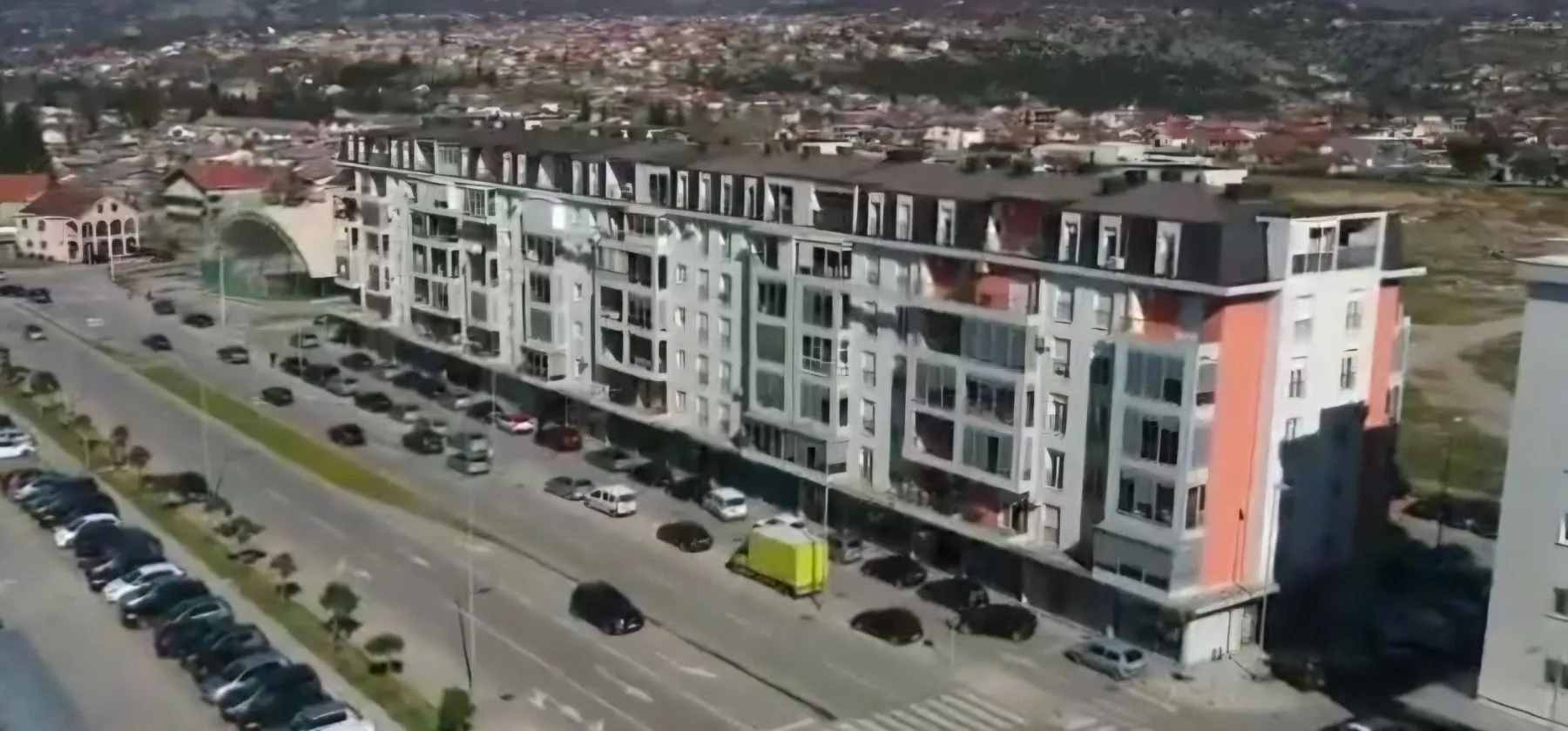 Izdavanje, dvosoban stan, 66m², Stari Aerodrom, Podgorica