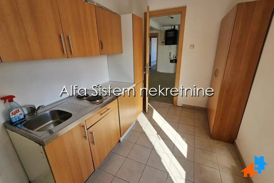 Rent, office space, 500m², Stari Grad, Beograd