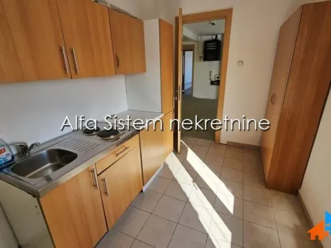 Rent, office space, 500m², Stari Grad, Beograd - image 6